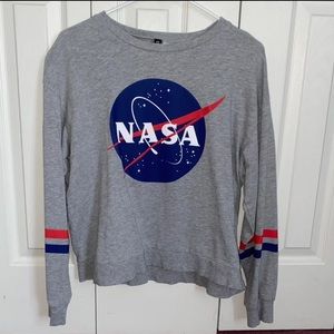 H&M NASA Crewneck